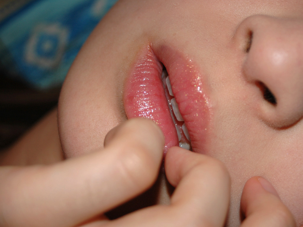 淫乱女性もオナニーで性欲処理をムラムラするのを抑えきれず